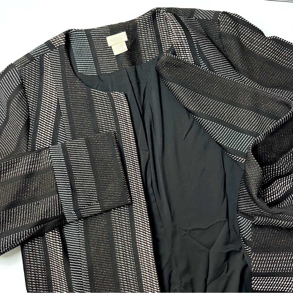 Chico’s Stripe Shine Duster Jacket 0 (4/6)
Black Brown Copper - Picture 2 of 12